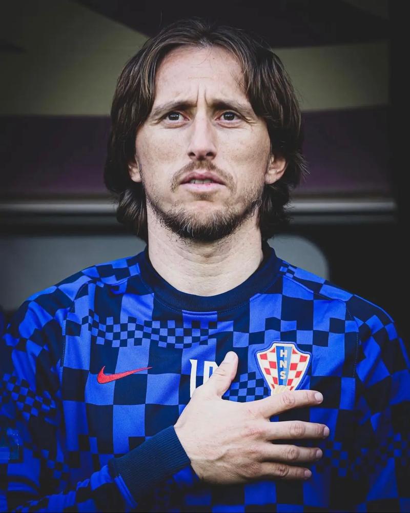 因角色立绘过于性感！《棕色尘埃2》韩版评级改为19+